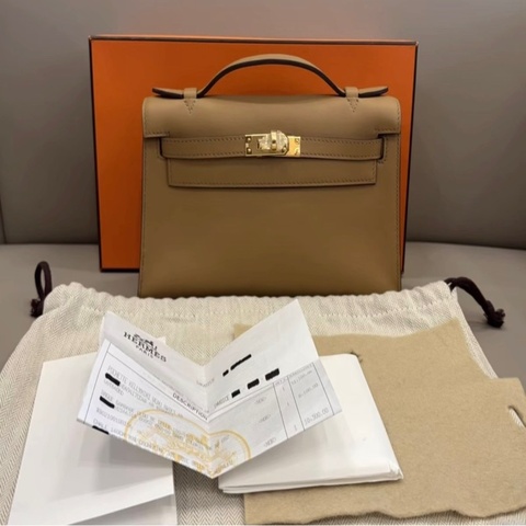 HERMES愛馬仕miniKelly一代餅乾色S皮U刻盒子塵袋毛氈發票白卡~~