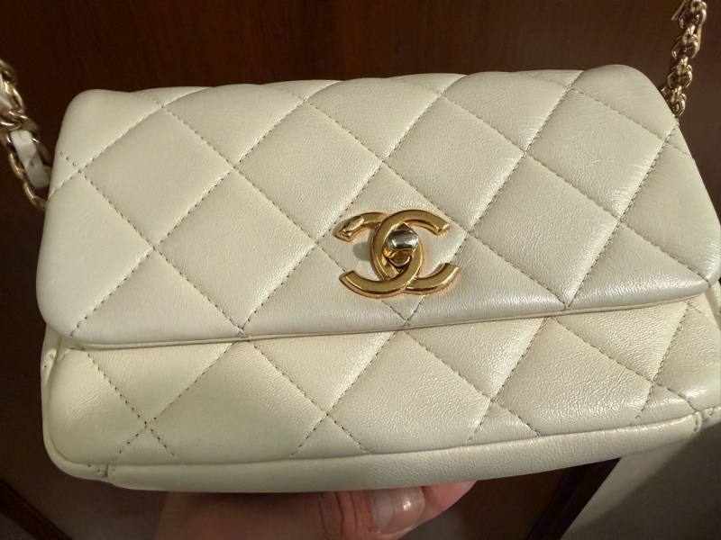 CHANEL CHAIN SHOULDER BAG-8