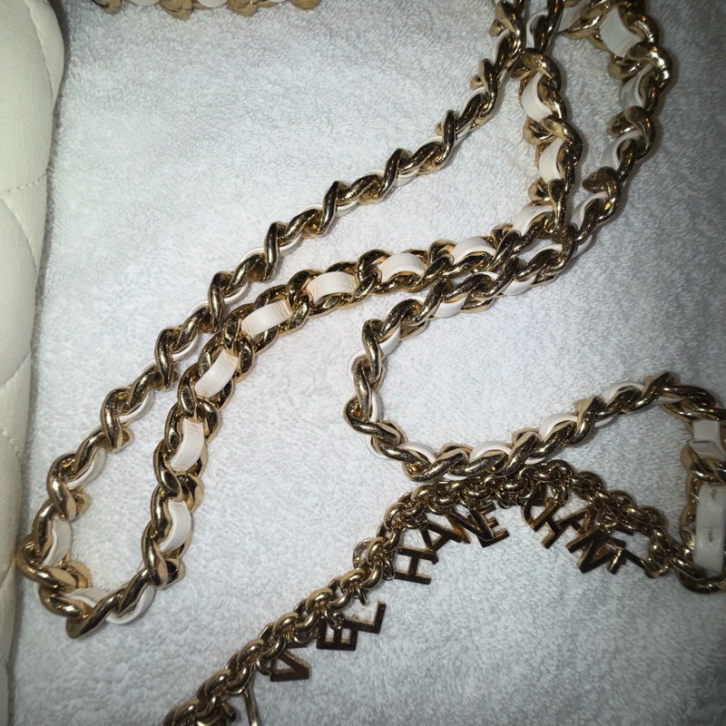 CHANEL CHAIN SHOULDER BAG-25