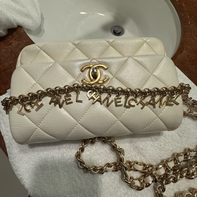 CHANEL CHAIN SHOULDER BAG-27