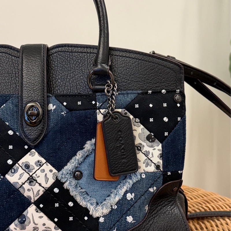 【專櫃限量款】Coach Mercer 30 峽谷絎縫丹寧拼接手提包 (Mercer Satchel 30 in Canyon Quilt Denim)-1
