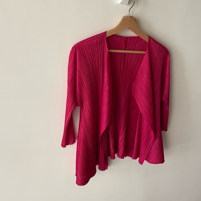 ▪️富貴選物FUGUEI▪️PP 三宅一生 榮耀系列 榮耀紅 開襟外套-1