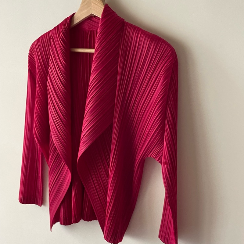 ▪️富貴選物FUGUEI▪️PP 三宅一生 寶石紅 開襟造型長袖外套-4