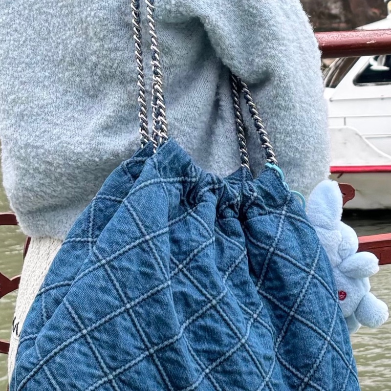 Tory Burch FLEMING 柔軟丹寧束口包-3