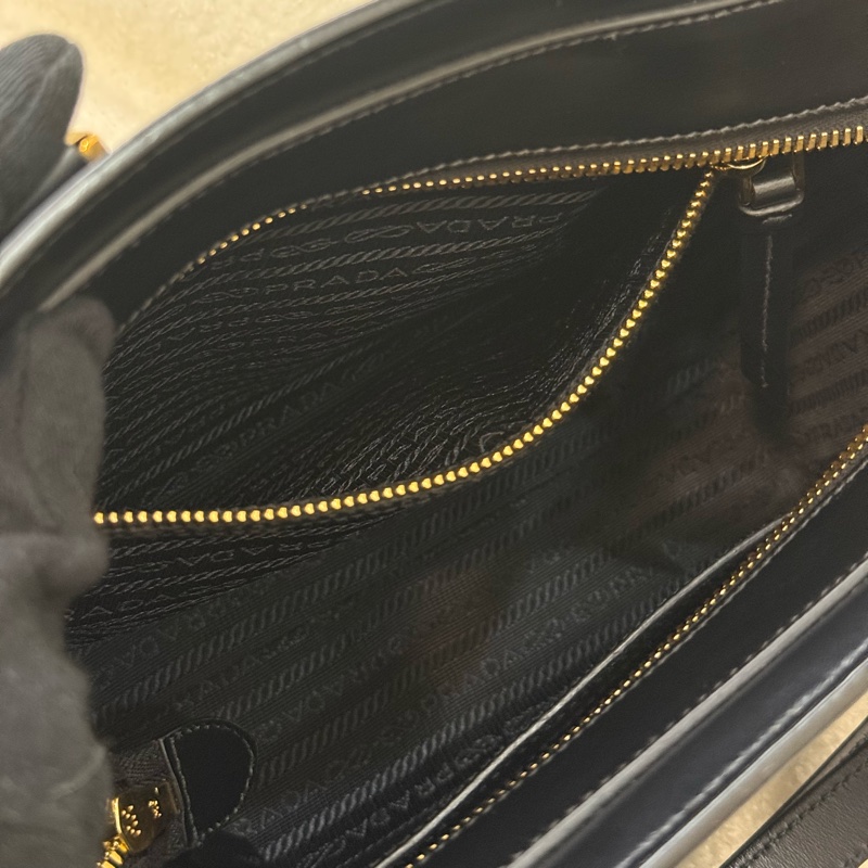 (全新閒置)Prada 殺手包 黑色小號 購入九萬-9