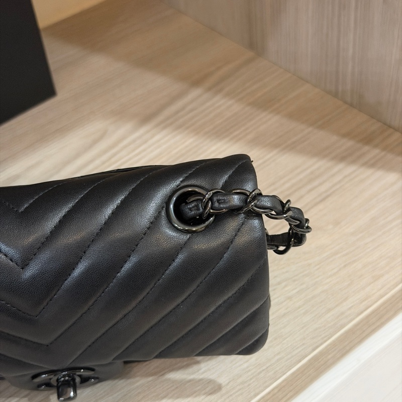 99新全配❤️ #香奈兒 #cf20 #mini #soblack #全黑 V紋 山形紋-14