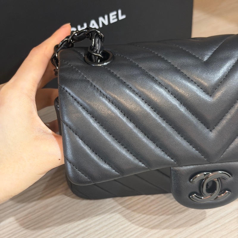 99新全配❤️ #香奈兒 #cf20 #mini #soblack #全黑 V紋 山形紋-21