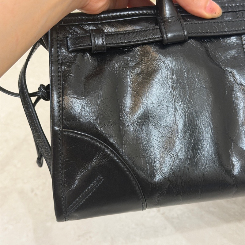 全新 晶片款🈶25年購證❤️ #prada #softlux #黑金 #油蠟牛皮 #肩背包-15