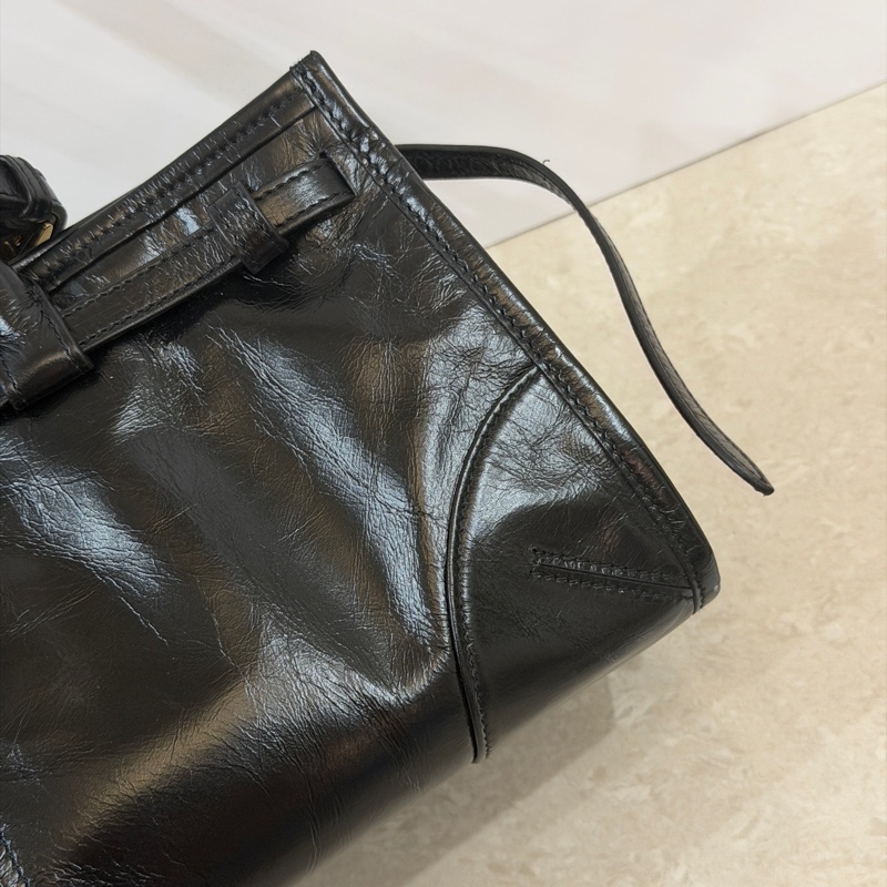 全新 晶片款🈶25年購證❤️ #prada #softlux #黑金 #油蠟牛皮 #肩背包-17