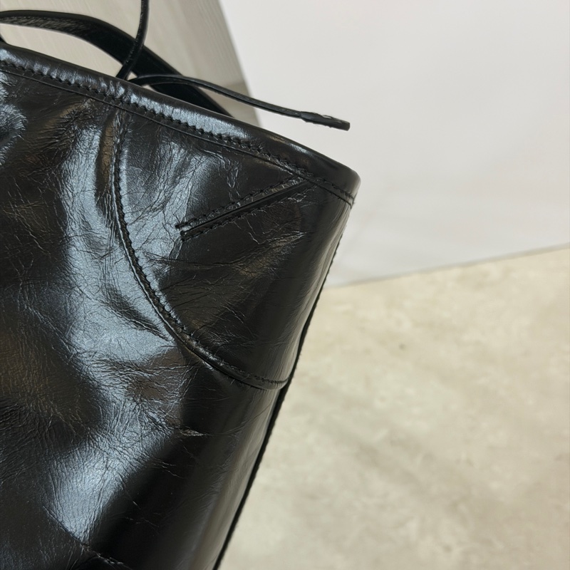 全新 晶片款🈶25年購證❤️ #prada #softlux #黑金 #油蠟牛皮 #肩背包-20