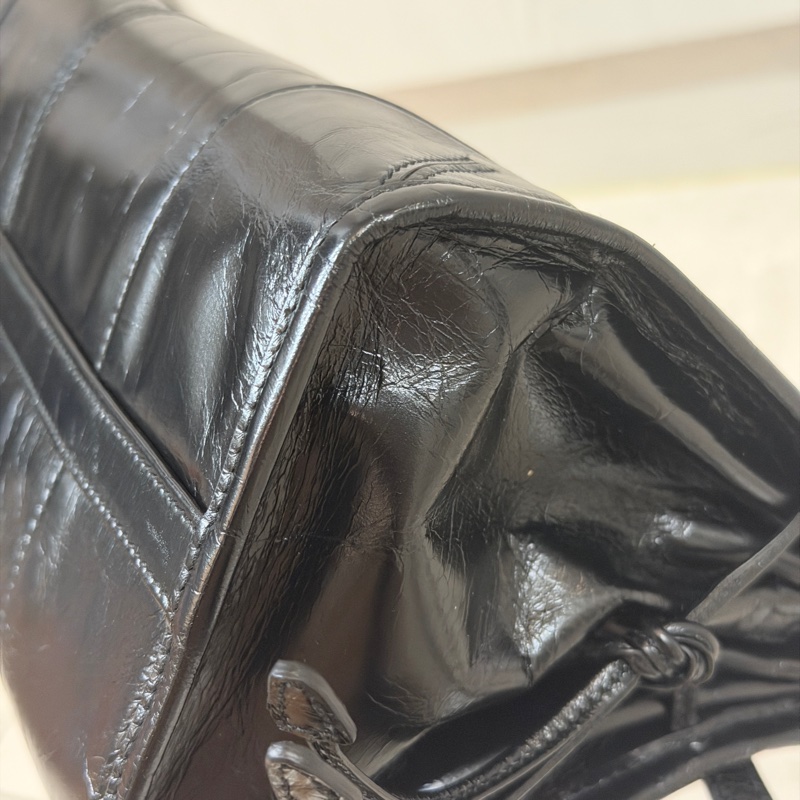 全新 晶片款🈶25年購證❤️ #prada #softlux #黑金 #油蠟牛皮 #肩背包-28