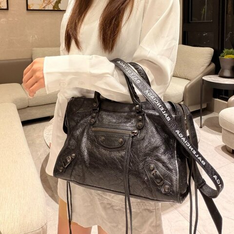BALENCIAGA 巴黎世家 Classic City 機車包｜黑色｜羊皮｜可手提/斜背