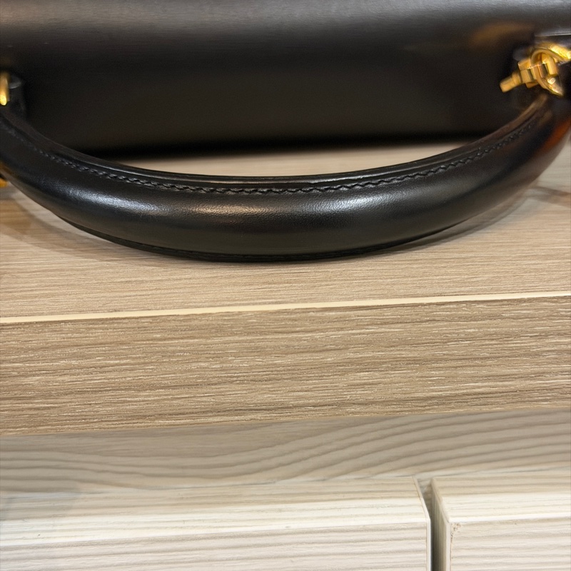 原廠鑰匙鎖肩帶齊全❤️ #愛馬仕 #kelly28 #黑金 #box皮 #中古款-45