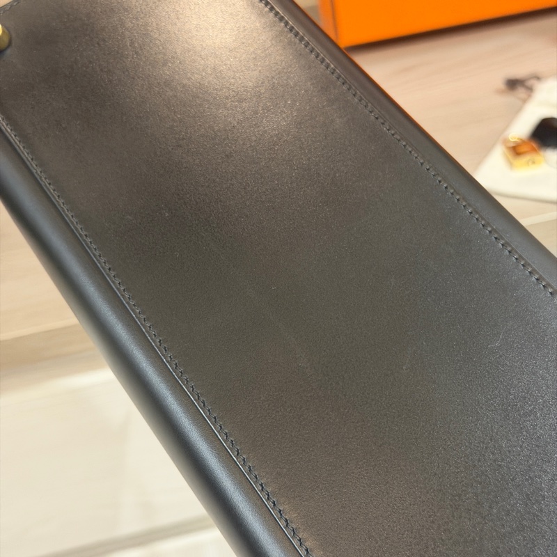 原廠鑰匙鎖肩帶齊全❤️ #愛馬仕 #kelly28 #黑金 #box皮 #中古款-55