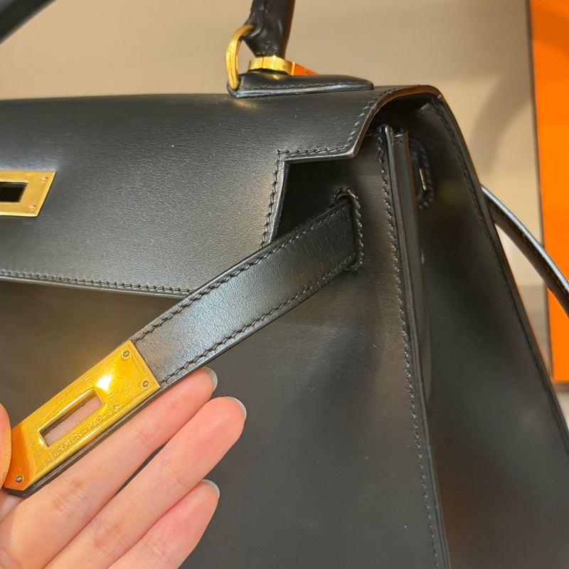 原廠鑰匙鎖肩帶齊全❤️ #愛馬仕 #kelly28 #黑金 #box皮 #中古款-67
