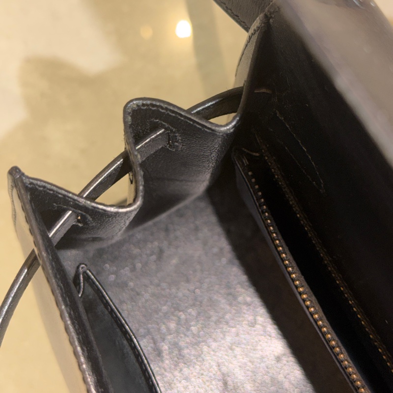 原廠鑰匙鎖肩帶齊全❤️ #愛馬仕 #kelly28 #黑金 #box皮 #中古款-86