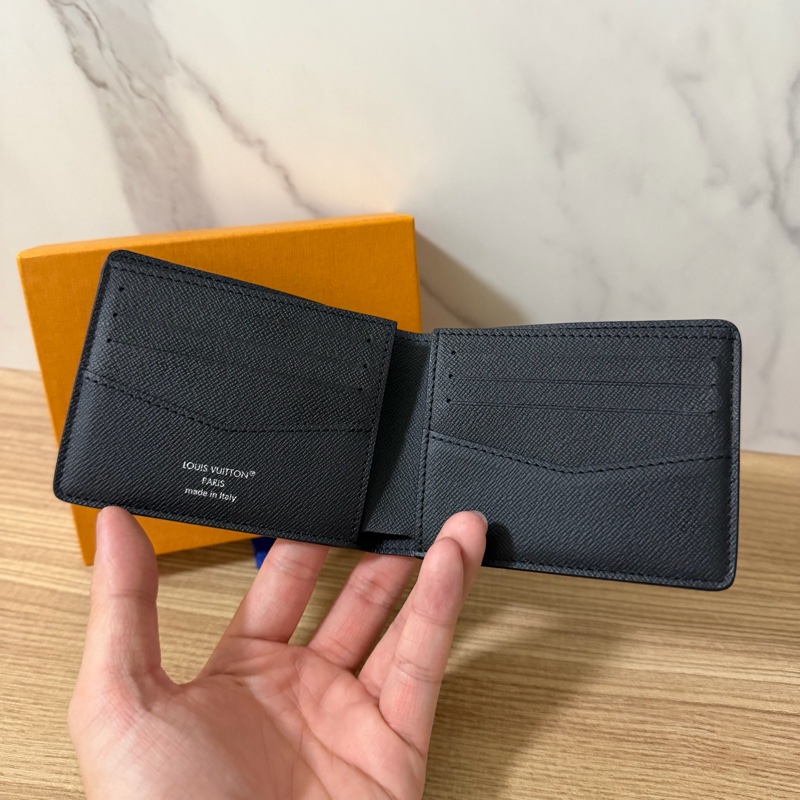 LV 黑花短夾 2025年款式-7