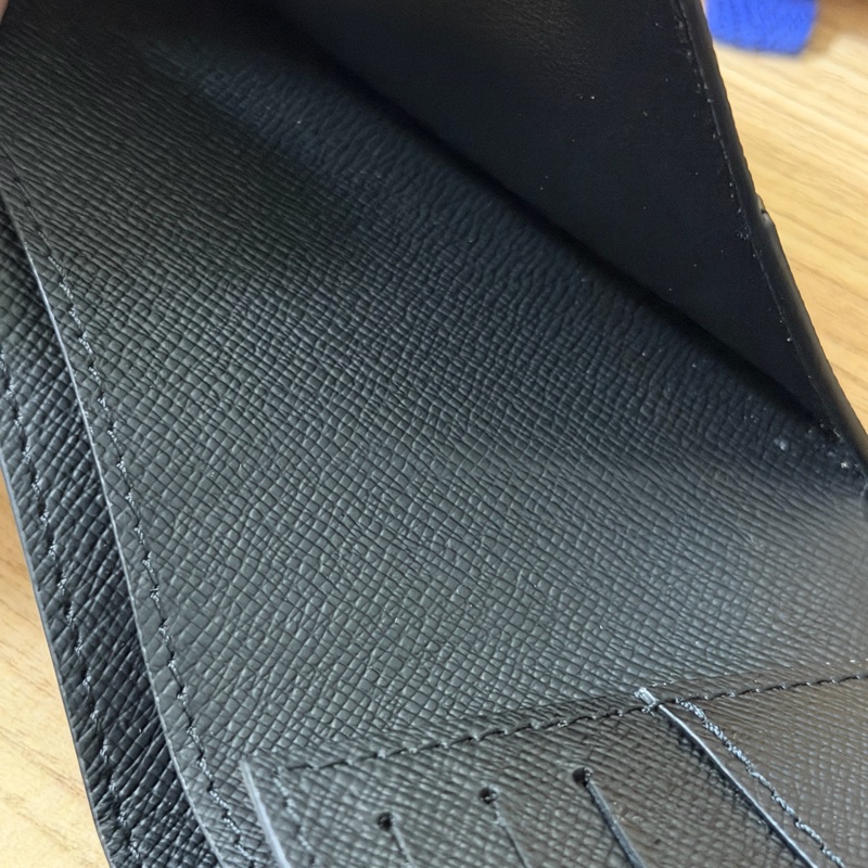 LV 黑花短夾 2025年款式-11