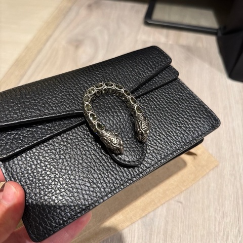 Gucci 黑色牛皮水晶虎頭 酒神mini woc