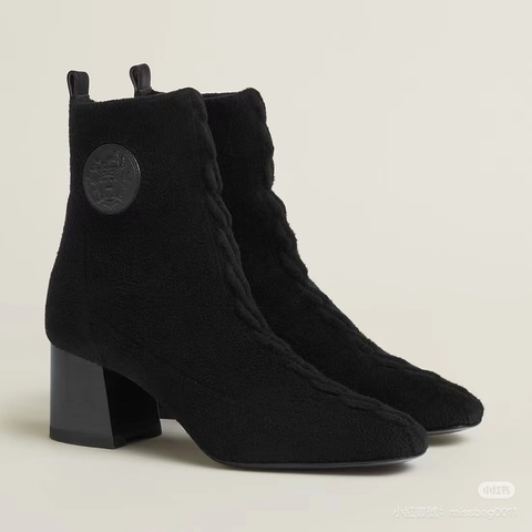 愛馬仕全新黑色靴子 35.5號