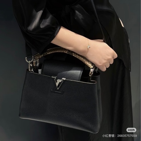 晶片款🈶稀有皮證❤️ #lv #capucines #卡普辛bb #蟒蛇皮 #黑銀