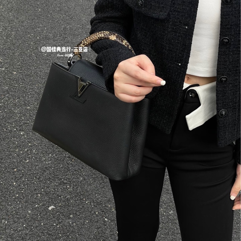 晶片款🈶稀有皮證❤️ #lv #capucines #卡普辛bb #蟒蛇皮 #黑銀-2