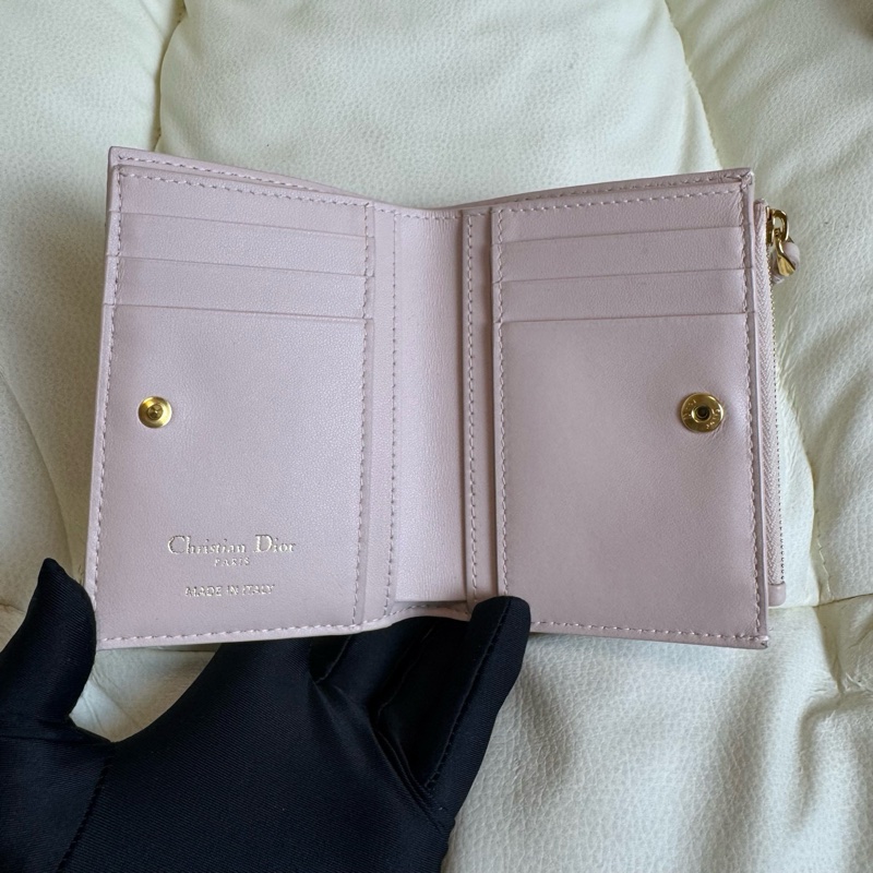 Dior/迪奧 Caro拉鍊卡包零錢包 胭脂粉色荔枝紋牛皮 金色CD扣-5