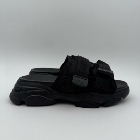 Dior 魔術貼拖鞋 碼數：37