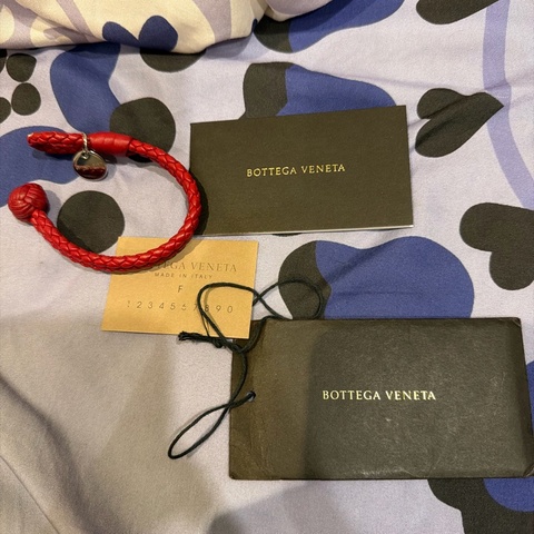 BoTTEGA VENETA