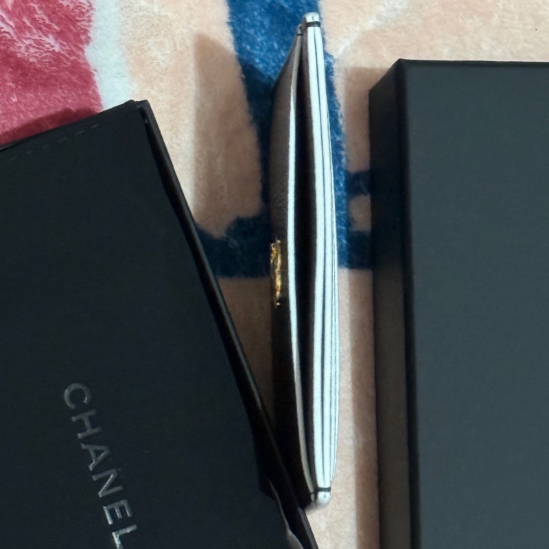 Chanel 26S 羊皮黑金薄卡夾 Card Holder-2