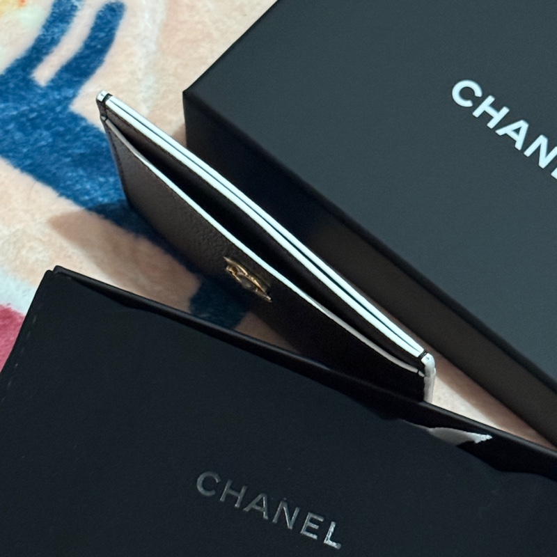 Chanel 26S 羊皮黑金薄卡夾 Card Holder-3