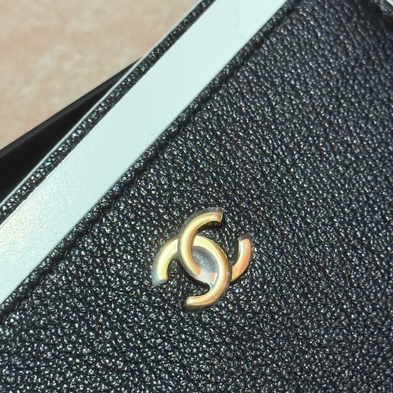 Chanel 26S 羊皮黑金薄卡夾 Card Holder-9