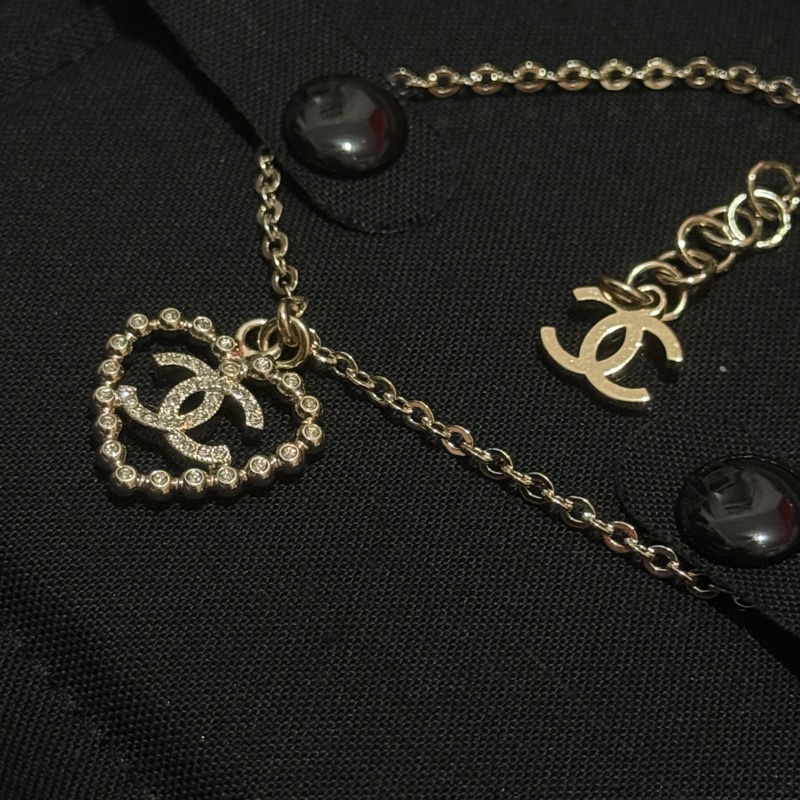 Chanel 淡金愛心水鑽手鏈-4