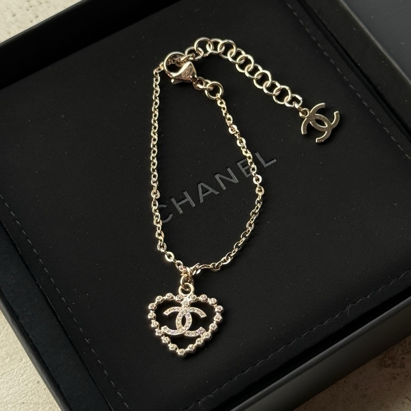 Chanel 淡金愛心水鑽手鏈-6