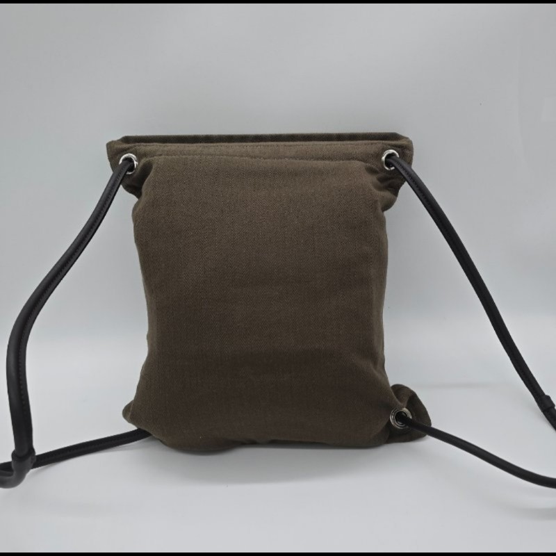 愛馬士軍綠色後背包,2022烏木色-6