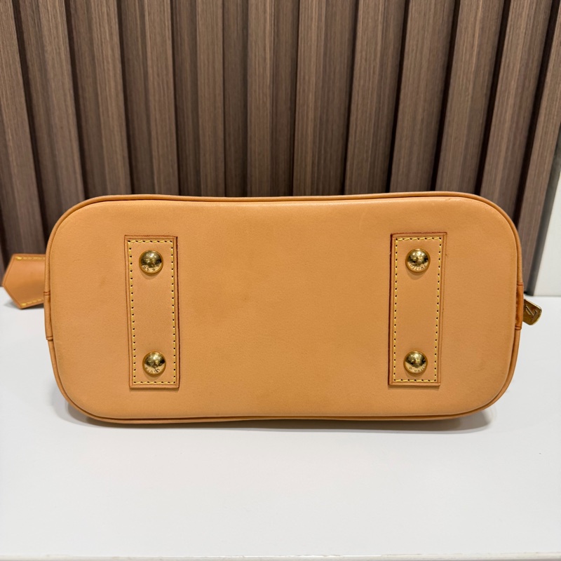 【97新 ✨ 全網最低價!】LV alma BB貝殼 手提單肩 斜挎包(下單前先詢問庫存❗️)-9