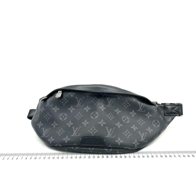 LOUIS VUITTON 男士胸包-26