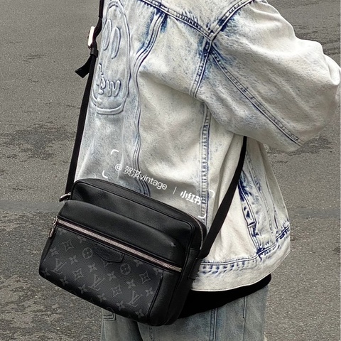 路易威登黑武士 Lv Outdoor Messenger Bag雙拉鍊郵差包 M30233