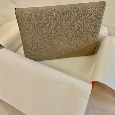 Hermes Calvi Duo 短卡夾 大象灰