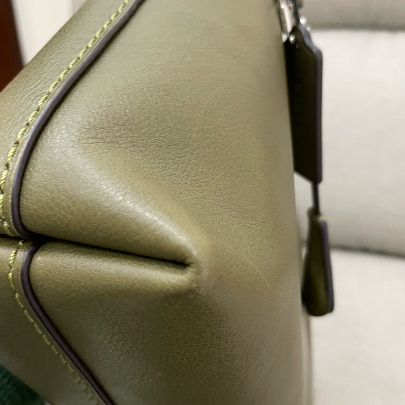 99新 2/21購入 Coach Mott 33 綠-19