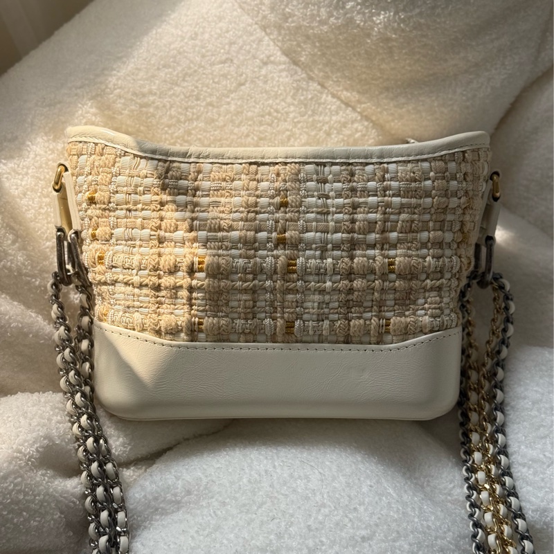 Chanel限量白色毛呢編織流浪包 小號 專櫃二十萬-1