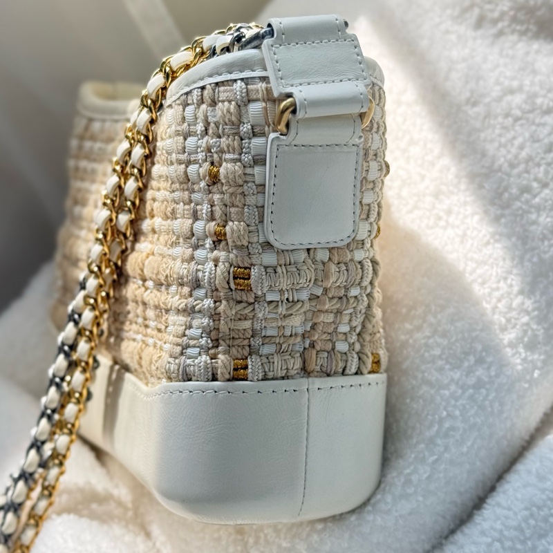 Chanel限量白色毛呢編織流浪包 小號 專櫃二十萬-3