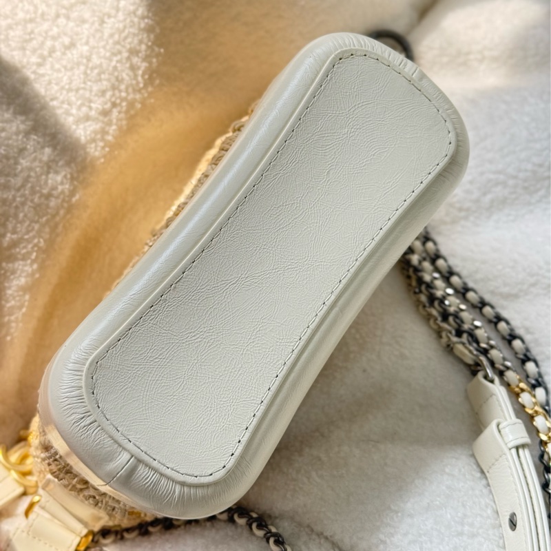 Chanel限量白色毛呢編織流浪包 小號 專櫃二十萬-4