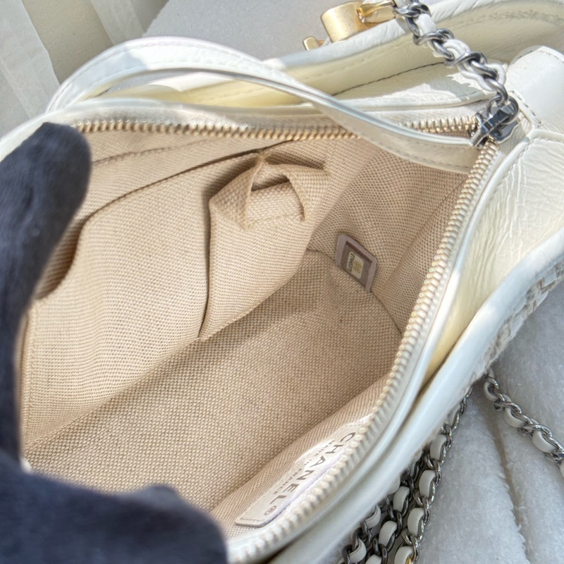 Chanel限量白色毛呢編織流浪包 小號 專櫃二十萬-14