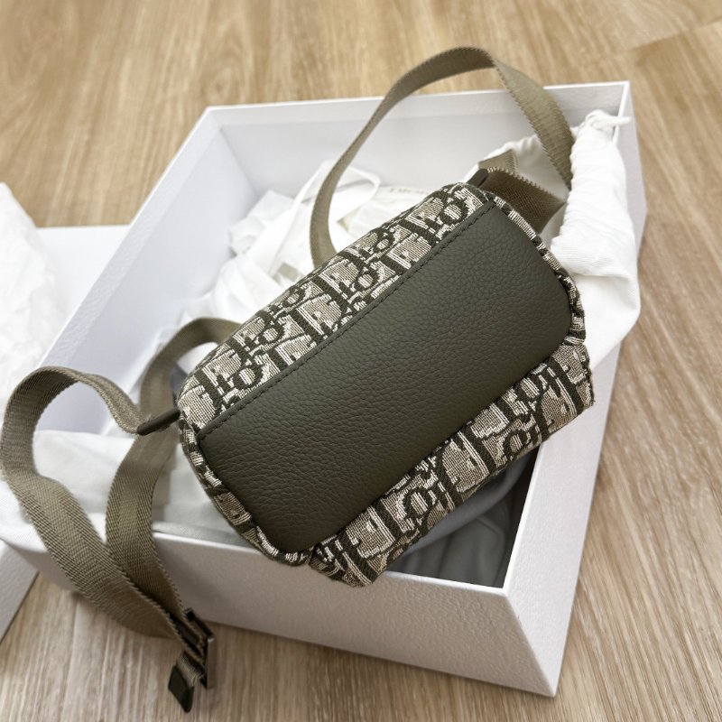 Dior 迷你茶色提花帆布拉鍊後背包 99新超稀缺海外限定 Dior Kids Rider Backpack Mini-11