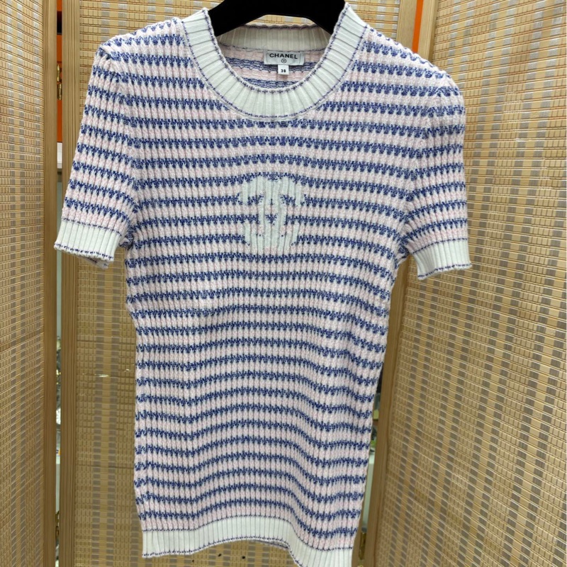 Chanel 香奈兒 粉藍條紋雙C logo圓領針織衫 38碼 jennie 詩詩同款 很嫩的配色 彈性較大-0