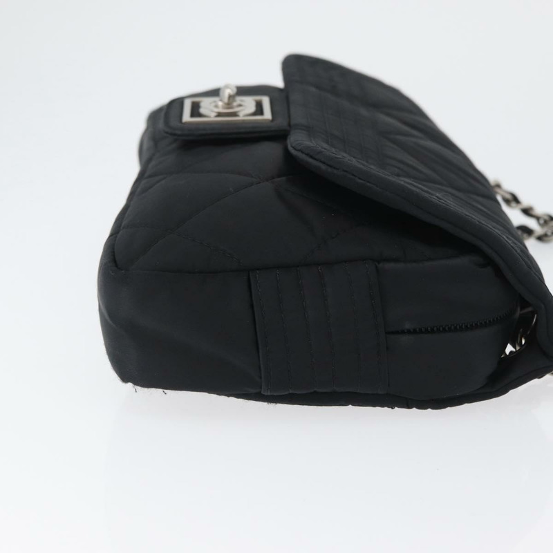 【日本直送】香奈兒運動系列絎縫鏈條包 尼龍材質 黑色 銀色 CC 標誌 正品 173007SAV-2