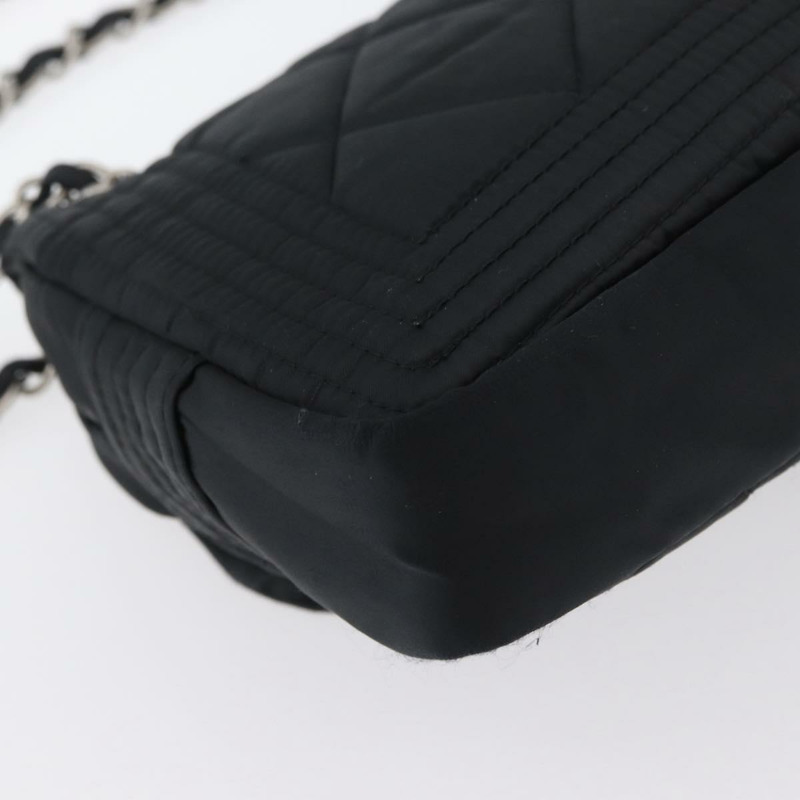 【日本直送】香奈兒運動系列絎縫鏈條包 尼龍材質 黑色 銀色 CC 標誌 正品 173007SAV-16