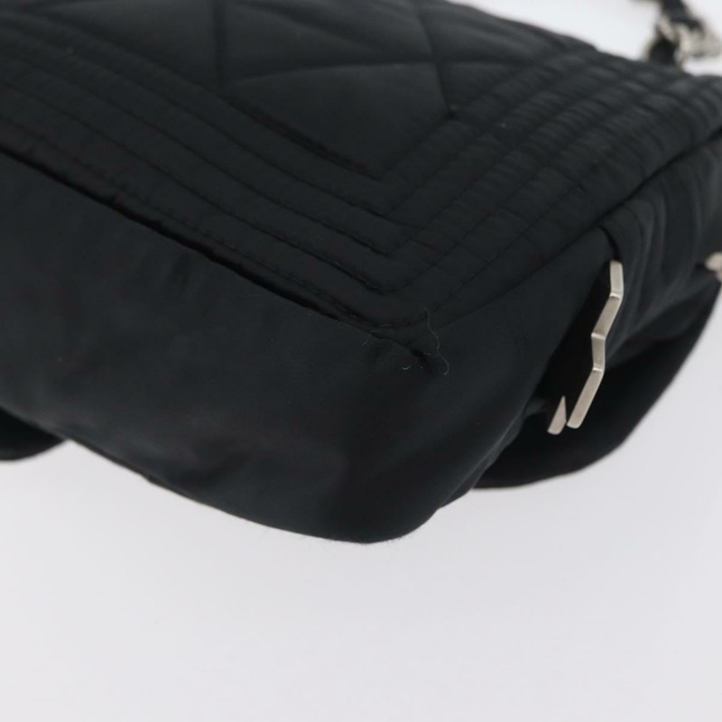 【日本直送】香奈兒運動系列絎縫鏈條包 尼龍材質 黑色 銀色 CC 標誌 正品 173007SAV-17