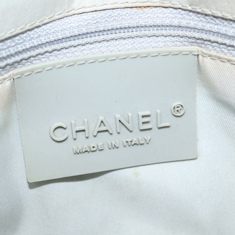 【日本直送】香奈兒運動系列絎縫鏈條包 尼龍材質 黑色 銀色 CC 標誌 正品 173007SAV-22